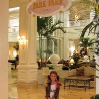 The entry to 1900 Park Fare
