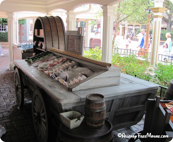 Fruit and vegetable cart