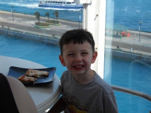 Quick service allergy free pizza on Disney Cruise deck