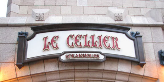 Disney Epcot Le Cellier food allergy review