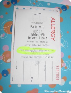 Food allergy indicated on the seating ticket