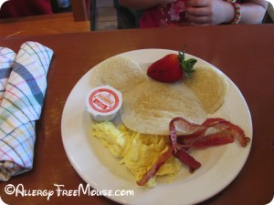 Pepper Market - Chef Ricardo's Mickey Pancakes