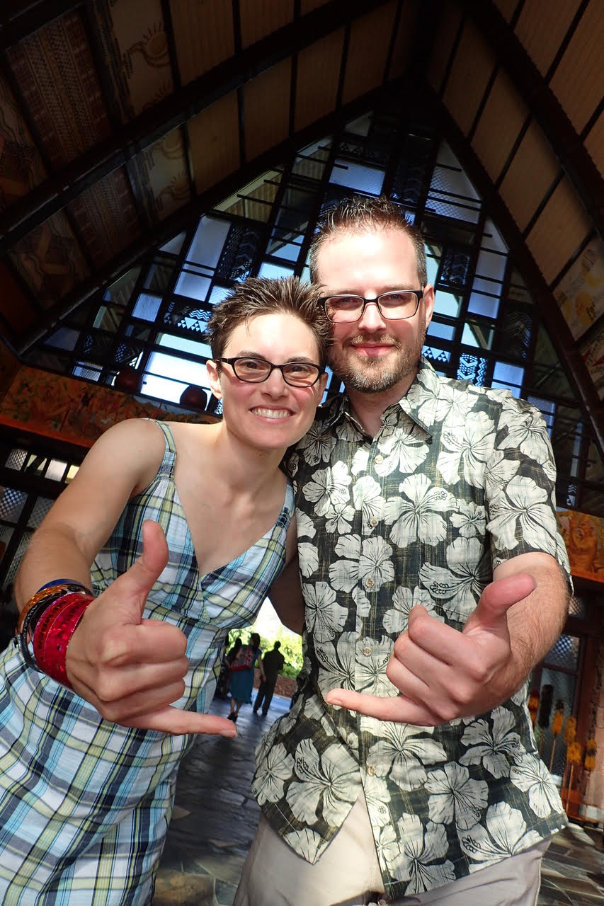 Jennifer and Kyle at Aulani with food allergies